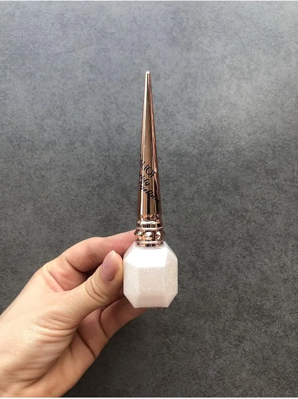 Simli Eyeliner Glitter Eyeliner Beyaz, 8303938303730 — Makyaj