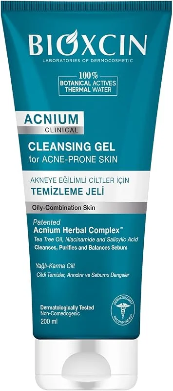 Bioxcin Acnium Sebum Dengeleyici Yüz Yıkama Jeli – Niasinamidli, Termal Sulu, Bitkisel Kompleksli, Akneye Eğilimli ve Yağlı Ciltler İçin, 200 ml — Cilt bakımı