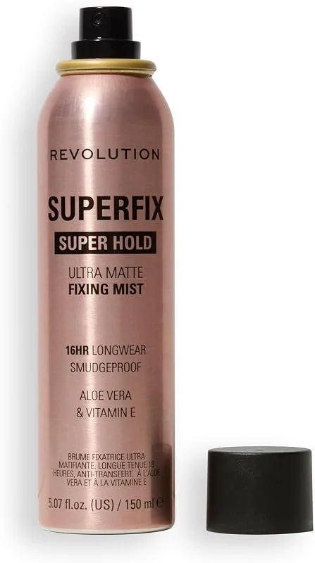 Makeup Revolution, Super Fix Misting Spray, Fissante Sprey Makyaj Malzemesi, Finish Opaco, Lunga Tenuta, Arricchito con Vitamin E, 150 ml