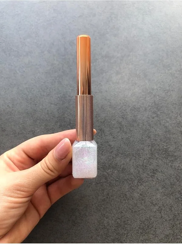 Simli Eyeliner Glitter Eyeliner Beyaz, 8902738383937 — Makyaj