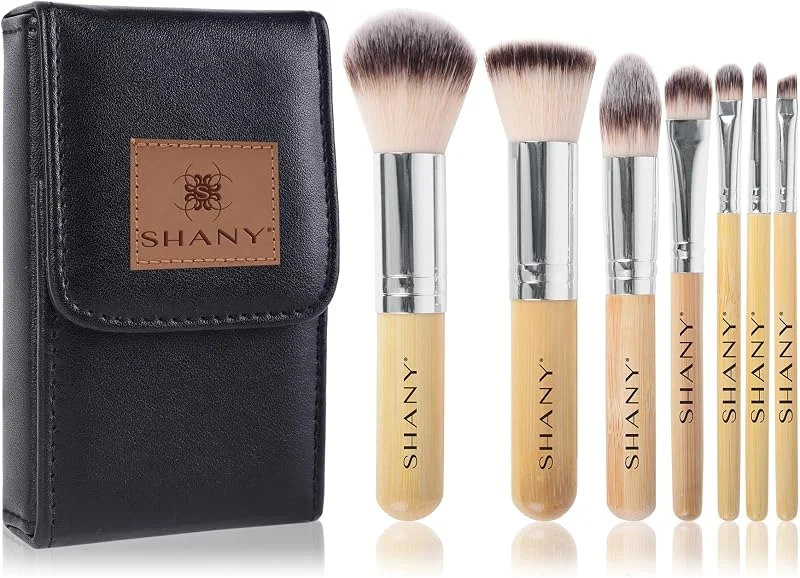 SHANY I love Bamboo - 7 parça Petite Pro Bambu fırça seti, taşıma çantalı — Makyaj